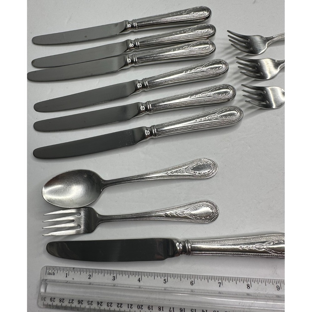 Wallace CONTINENTAL BATEMAN 18/10 Stainless Flatware 12 pc set Fork Spoon Knife